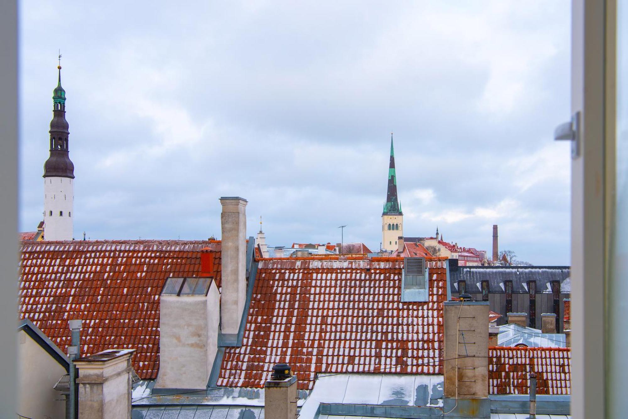 Airhome - Tower Apartment Tallinn Exteriör bild