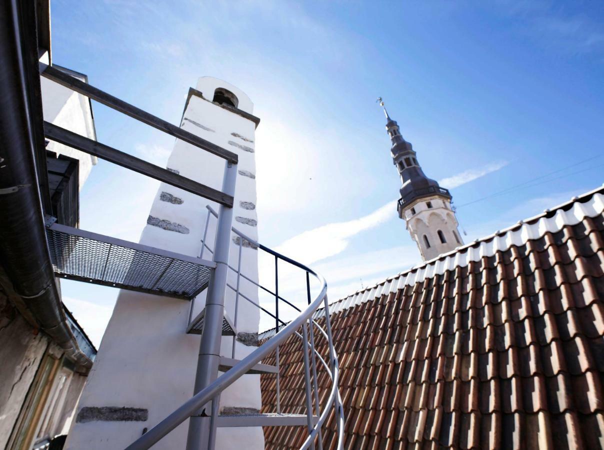 Airhome - Tower Apartment Tallinn Exteriör bild